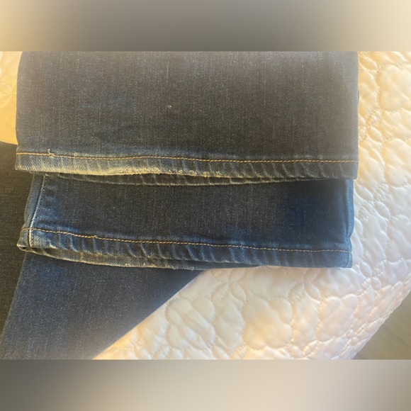 Levi’s 545 low boot cut jeans. Size 16 medium. Dark denim & nice condition. - Picture 12 of 13